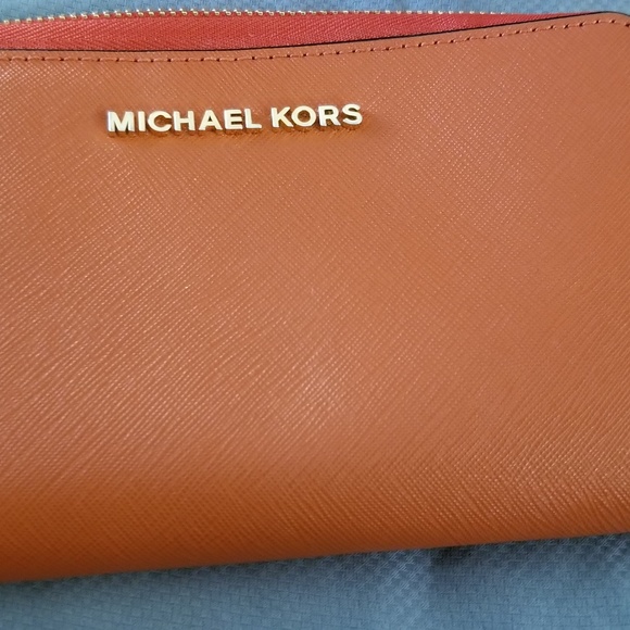 Michael Kors Jet Set bag and wallet - Picture 6 of 8